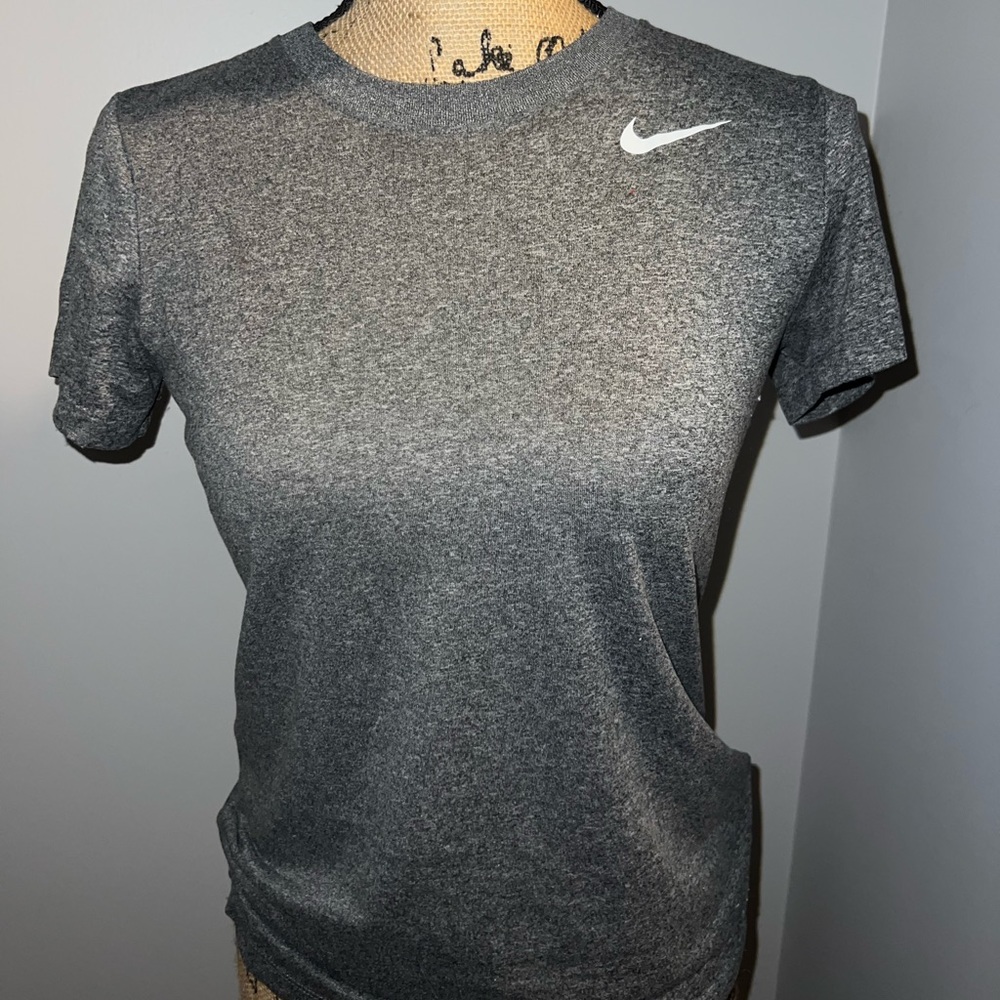 NIKE Dri-Fit Women’s “The Nike Tee” Color Grey Size XS